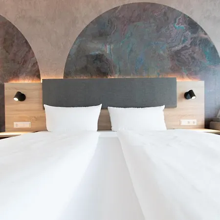 Taste جيتِنغن شيبّاخ