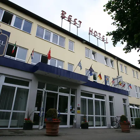 Taste 酒店 杰汀根施帕赫